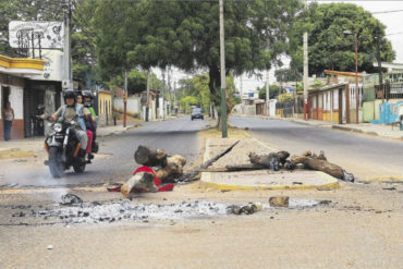 ¡PERDIERON LA PACIENCIA! Zulianos se desahogan en manifestaciones de calle por cortes eléctricos continuos