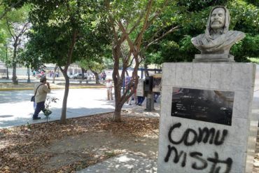 ¡DESGRACIA SOCIALISTA! Denunciaron que Paseo Los Próceres está en ruinas por corrupción del Estado (+Fotos)