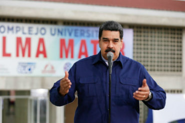 ¡LO ÚLTIMO! Maduro aumentó a 400 mil bolívares las becas para estudiantes de universidades públicas