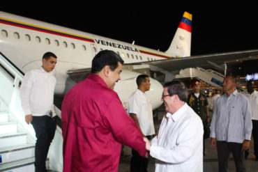 ¡NO SORPRENDE! Maduro llegó a Cuba para su primera reunión con Díaz-Canel (+Fotos)