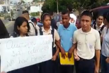 ¡SIN MIEDO! Estudiantes y docentes se unieron para manifestar contra la inseguridad en Maracaibo (+Video)