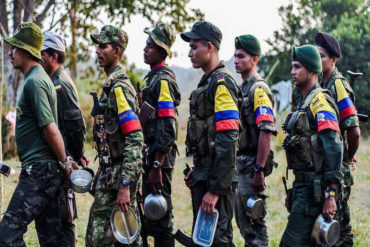 ¡ENTÉRESE! FARC denuncia asesinato de uno de sus miembros cerca a frontera con Venezuela