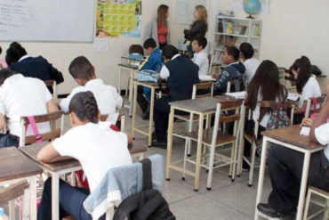 ¡ATENCIÓN! Este miércoles #3Abr se reinician las clases en todo el país en medio de apagones