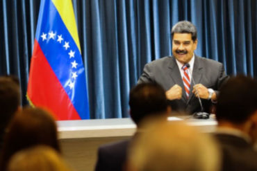 ¡DISCÚLPENLO! Maduro dice que le salieron “ampollas” de tanto firmar cartas a países que lo felicitaron por su reelección