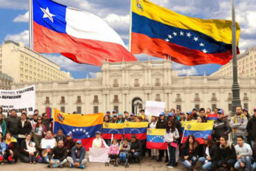 ¡VEA! La “colonia” venezolana que aterrizó en el Metro de Santiago de Chile