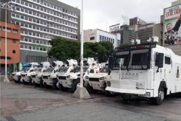 ¿MIEDO? Reportan presencia de militares a las afueras del CNE tras proclamación de Maduro como presidente (+Fotos)