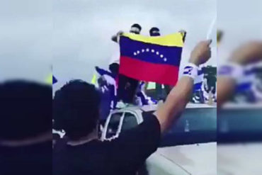 ¡NO SE LO PIERDA! Manifestantes en Nicaragua ondean bandera de Venezuela durante protesta (Video)