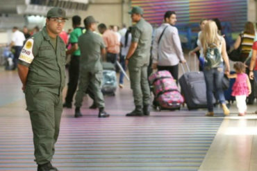 ¡CONÓZCALA! La mafia de militares que extorsionan a ciudadanos en el aeropuerto de Maiquetía