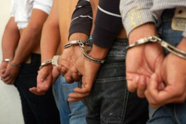 ¡ENTÉRESE! Detenidos tres adolescentes por hurtar baterías de vehículos: se la vendían a un vecino