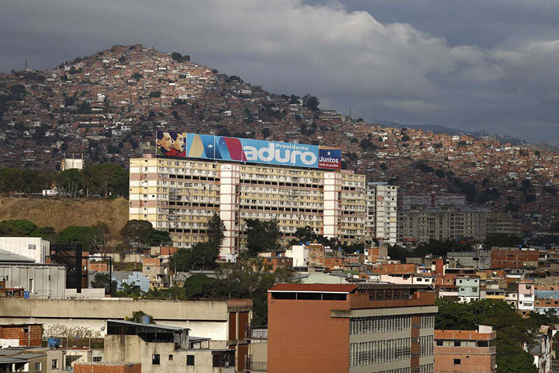 elecciones-presidenciales-20M-cerros-de-caracas-barrios-de-caracas-petare-23-de-enero