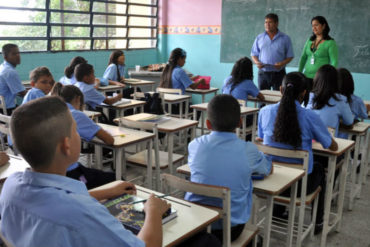 ¡ATENCIÓN! Colegios privados comenzarán el tercer lapso a partir del lunes #13Abr: “Es un nuevo formato, una educación a distancia”