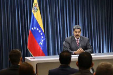 ¡NO ME DIGAS! Maduro a medios de comunicación venezolanos: «No hay papel periódico gracias a los genios de la derecha» (culpa a las sanciones)