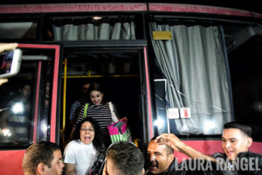 ¡VÉALO! Así fue la liberación de un primer grupo de presos políticos en El Helicoide (+FOTOS +VIDEOS)