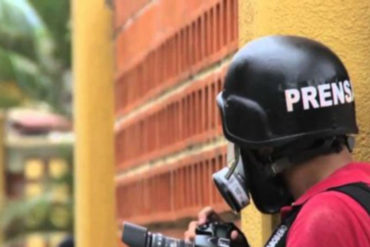 ¡SIGUEN LOS ATROPELLOS! Funcionario del Cicpc persiguió a camarógrafo para borrar la foto de un suceso