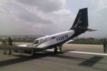 ¡ENTÉRESE! Avioneta aterrizó de emergencia en el Aeropuerto de Barcelona tras fallas en el tren de aterrizaje