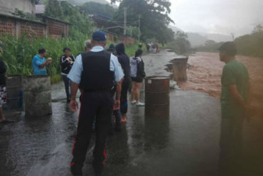 ¡ALERTA! Crecida del Río Torbes deja incomunicadas a varias zonas en Táchira (+Video)