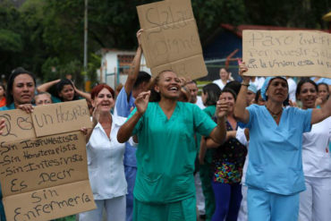 ¡PARA LLORAR! El triste recibo de pago de la quincena de una enfermera venezolana (no alcanza ni para una botellita de agua)