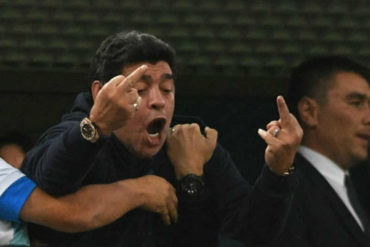 ¡TAJANTE! Director técnico sobre Maradona: Se están aprovechando de él. Es un hombre enfermo