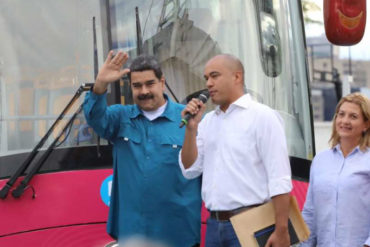 ¡NO ME DIGAS! Para Maduro los “cementerios de autobuses” surgen porque a los transportistas les gusta “derrochar”: Lo que se van dañando, lo van botando”