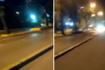 ¡DESOLACIÓN Y MIEDO! Impactante: así luce una avenida en Caracas cuando cae la noche (+Video) ¡DESOLACIÓN Y MIEDO! Impactante: así luce una avenida en Caracas cuando cae la noche (+Video)