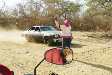 ¡TERRIBLE! Banda asesinó a cuatro personas en una trocha en La Guajira (matones cobraban por permitir “el paso”)