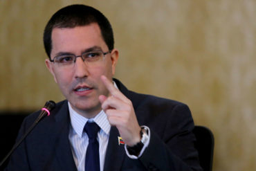 ¡PATALETA DE FIN DE AÑO! Arreaza: “Pareciera que las autoridades colombianas juegan a la guerra con Venezuela”