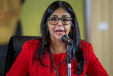 ¡QUÉ DESCARO! El falso discurso de Delcy Rodríguez antes de que fuera “liberado” el tercer grupo de presos políticos y comunes