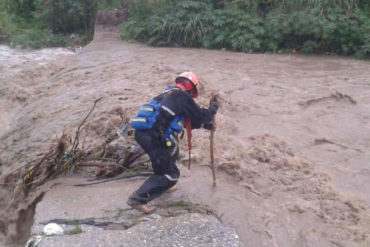 ¡SE LO CONTAMOS! Reportan la desaparición de un adolescente que fue arrastrado por la corriente de una quebrada en Lara