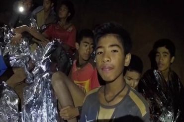 ¡QUÉ EJEMPLO! La increíble historia del niño «apátrida» que se convirtió en el líder de los 12 atrapados en la cueva en Tailandia