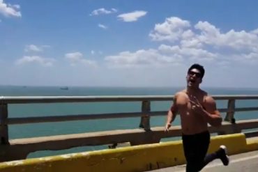 ¡MÍRELO! Chyno celebró el Día de la Independencia cruzando a trote el puente sobre el Lago de Maracaibo (+Video)