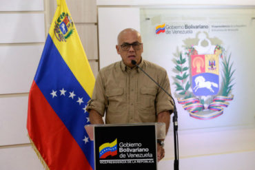 ¡ATENCIÓN! Jorge Rodríguez aseguró que se activaron mecanismos para extraditar a presuntos responsables del «atentado» contra Maduro (+Video)