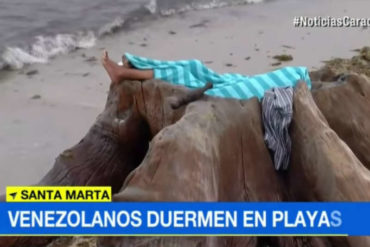 ¡PASAN TRABAJO! “Dormimos poco y en la playa”: el triste relato de las familias venezolanas en Colombia que no tienen dónde dormir (+Video)