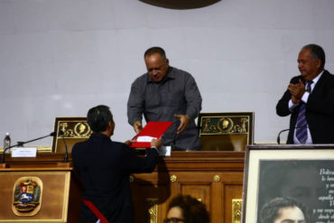 ¡LO ÚLTIMO! Usurpando funciones de la Asamblea Nacional, la ANC deroga por decreto Ley de Ilícitos Cambiarios