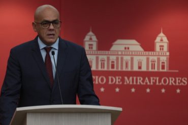 ¡Y DALE CON LO MISMO! Jorge Rodríguez insiste en lo absurdo: El gobierno de Colombia tiene la intención de atacar a Venezuela