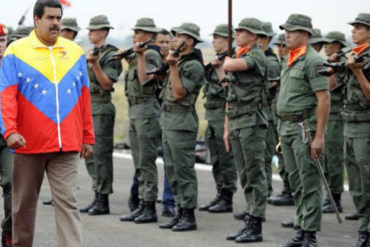 ¡LO TIENE TODO CALCULADO! Maduro estaría «depurando» a la FANB con la excusa del «atentado» para salir de militares incómodos