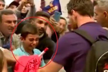 ¡CONMOVEDOR! Este pequeño no pudo contener las lágrimas al tener cara a cara a su ídolo Leo Messi (+Video emotivo)