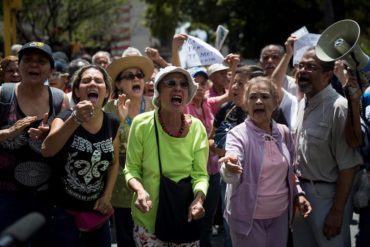 Ministro confirma que pensionados apenas cobrarán $20 del bono de guerra económica más salario que no fue ajustado (+Datos)