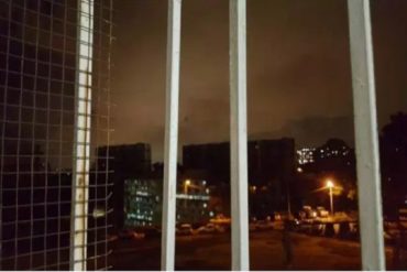 ¡SIGUE LA CALLE! Protestaron en los alrededores de Miraflores por segunda noche consecutiva #17Ago