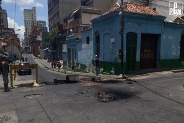 ¡SÉPALO! Con temor vecinos de Miraflores y sus alrededores denuncian que la GNB reprimió protesta por falta de luz (prometen “prender la calle”)