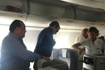 ¡LO QUE FALTABA! Zapatero aterrizó otra vez en Venezuela (entérese del supuesto «oscuro plan» que estaría ejecutando)