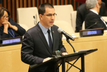 ¡ROJITO ORGULLOSO! Arreaza asegura que Sudáfrica “reconoce de manera unánime” a Nicolás Maduro