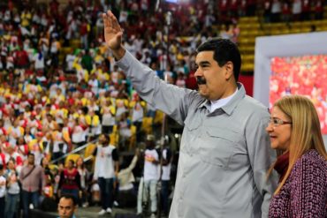 ¡AY, POR FAVOR! Maduro llama al “Movimiento Somos Venezuela” a defender los precios acordados