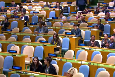 ¡EL ÁNIMA SOLA! Ante una sala casi vacía Maduro dirigió su discurso en la ONU (Fotos+Video)