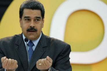 ¡QUÉ ABSURDO! El nuevo invento de Maduro: aguinaldos se pagarán con lingoticos de oro