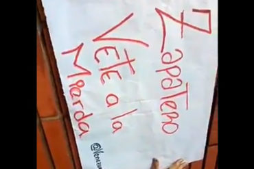 ¡BIEN FUERTES! Protestaron contra la presencia de Zapatero en Venezuela con estas pancartas (+Video)