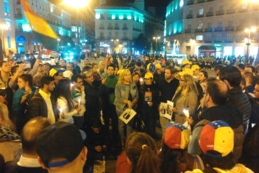 ¡CONMOVEDOR! Venezolanos en España rindieron tributo al concejal Fernando Albán (+Video)i