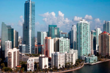 ¡DE LUJO! Venezolanos de clase alta han comprado condominios y casas en Miami (la élite chavista tampoco se quedó atrás)