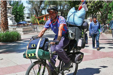 ¡ADMIRABLE! Venezolano emigró con su bicicleta: ha recorrido 7.000 kilómetros hasta Chile (su destino final es Argentina)