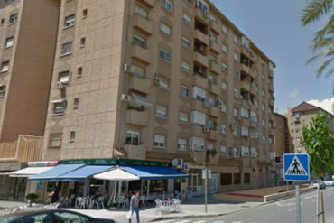 ¡IMPACTANTE! La historia de la mujer que se lanzó de un piso 6 con su hijo en los brazos