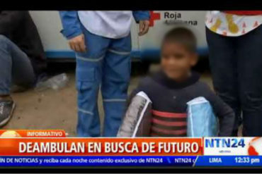 ¡QUÉ TRISTE! “Me duelen los pies de tanto caminar”: el doloroso testimonio de un niño venezolano que huyó de la crisis (+Video)